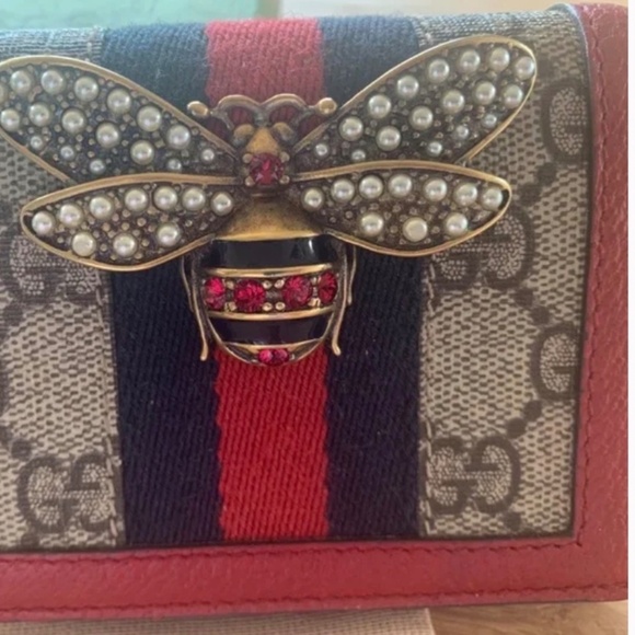 ♦️♦️Rare showstopper Gucci Queen Margaret Authentic Bee Ophidia wallet - Picture 1 of 6